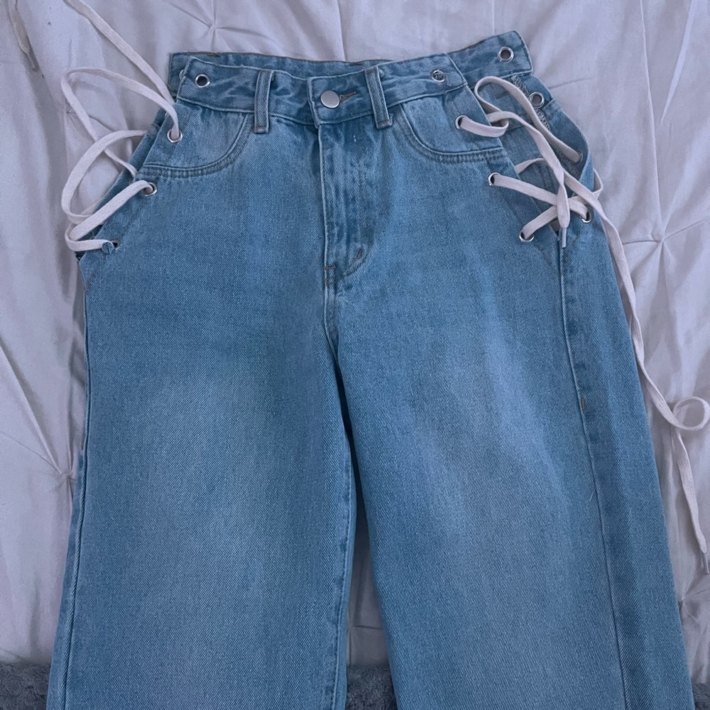 jeans